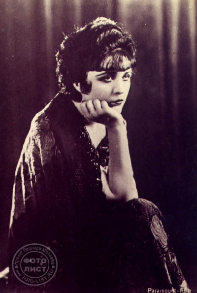 Pola Negri